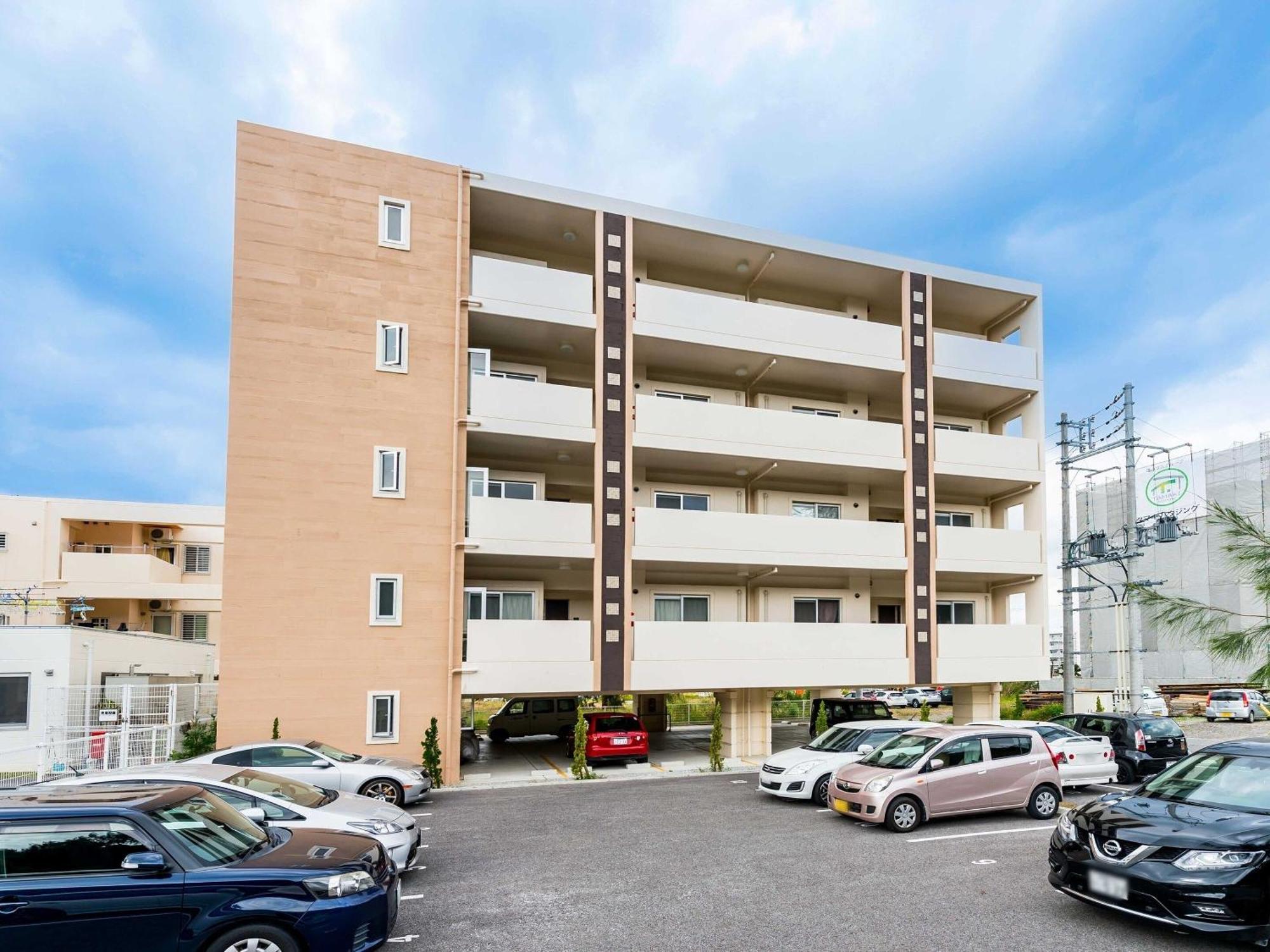Hotel Aqua Palace By Coldio Premium Chatan